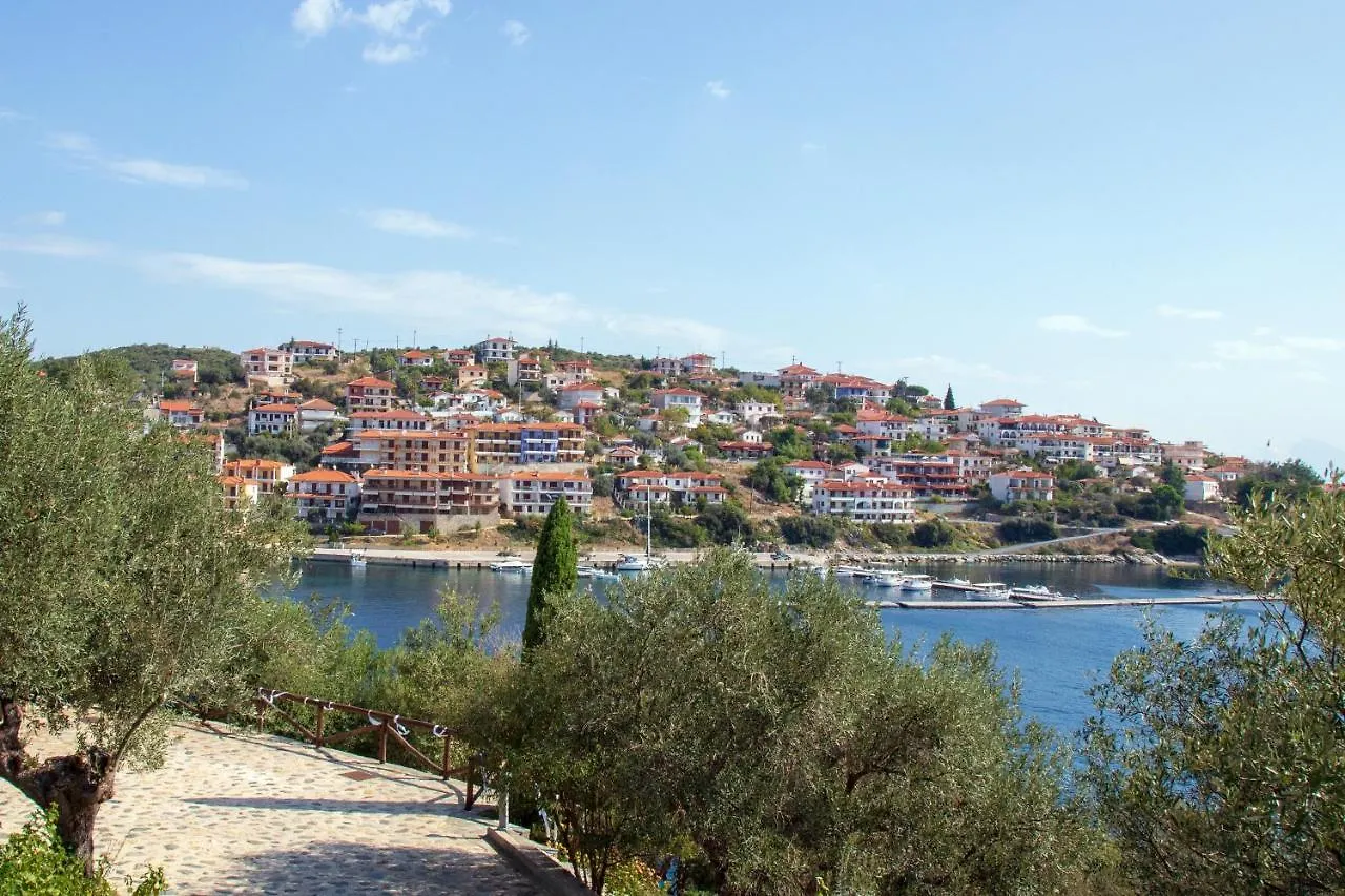 Pyrgadikia Paradise 0*,  Grecia